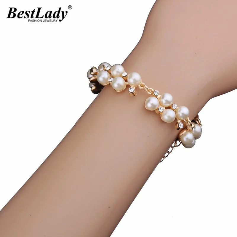 Лучшее для леди модные ювелирные бусины Роскошные Имитация жемчужные браслеты Браслеты Boho Популярный бренд дешевые Для женщин Браслеты 4297