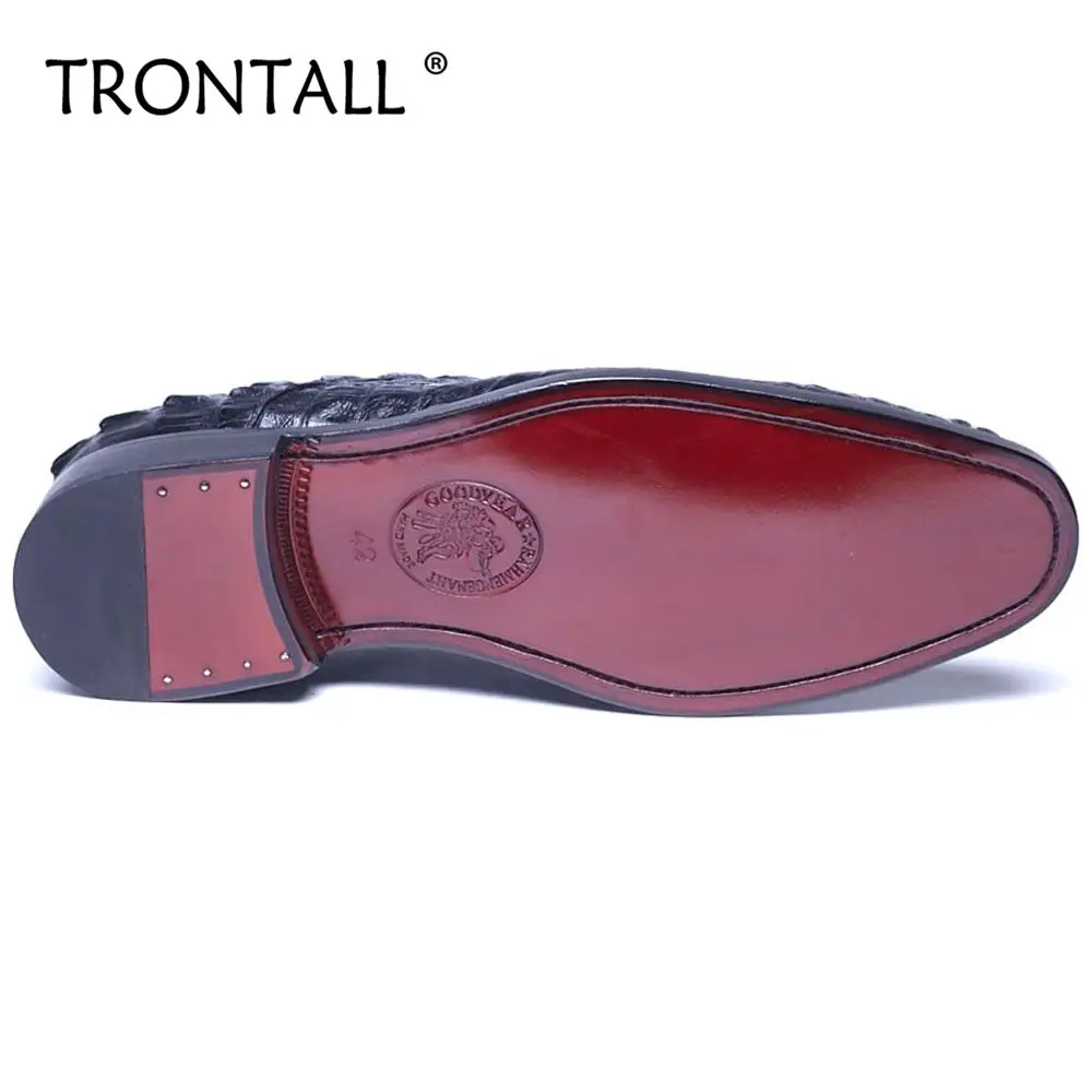 sandals shoes