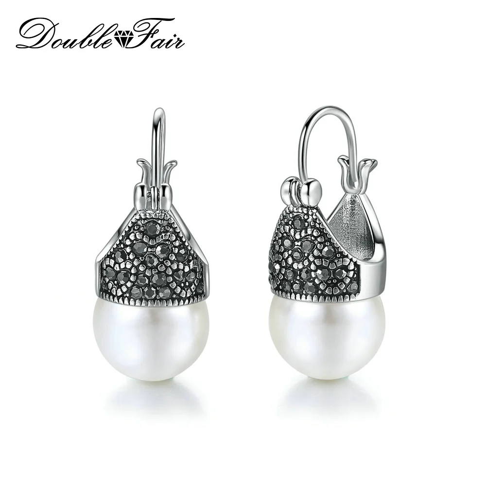 

Double Fair Hoop Earrings Women Round Inmitation Pearl Earrings For Women Christmas Present Retro Ear Drops Jewelry DFE700M