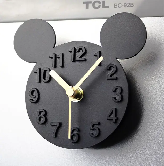 Moderne Designer Mickey Souris 3D Horloge Murale Blanc
