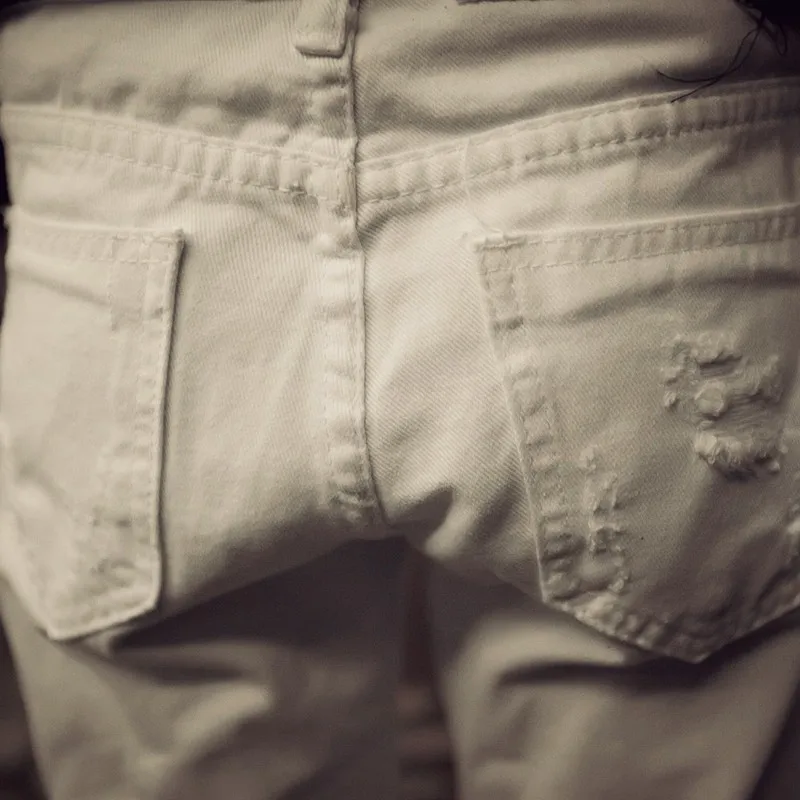 Rugod осенние женские джинсы, повседневные рваные джинсы с дырками, женские тонкие и дикие джинсы, белые потертые джинсы для женщин в стиле бойфренд