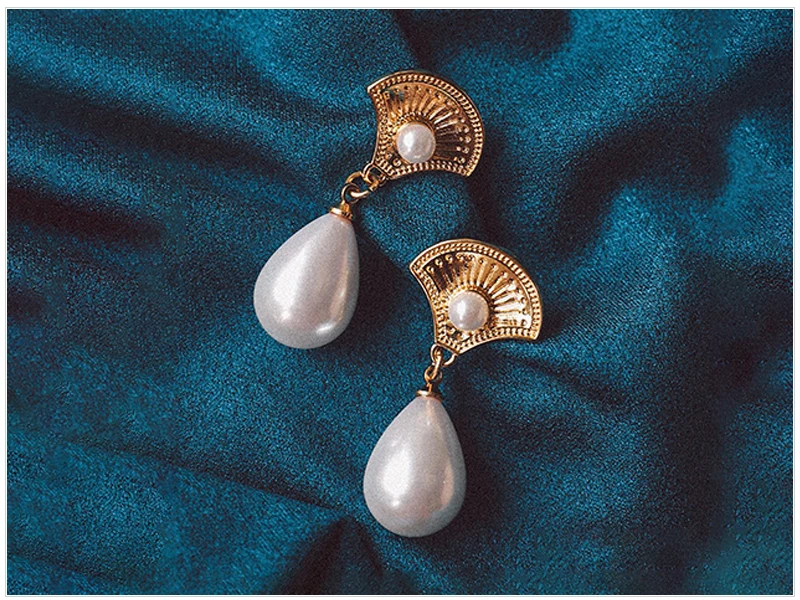 Pearl Earrings  (2)