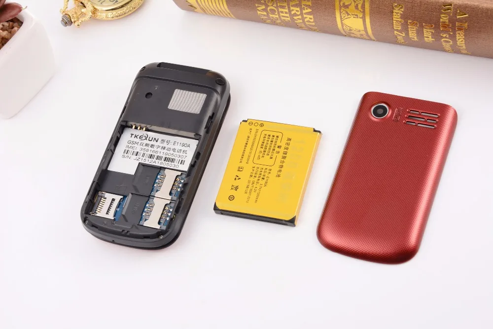 Дешевые флип мобильный телефон Fsmart TKEXUN E1190A 2 6 дюймов Quad Band GSM 1000 мАч Bluetooth FM радио
