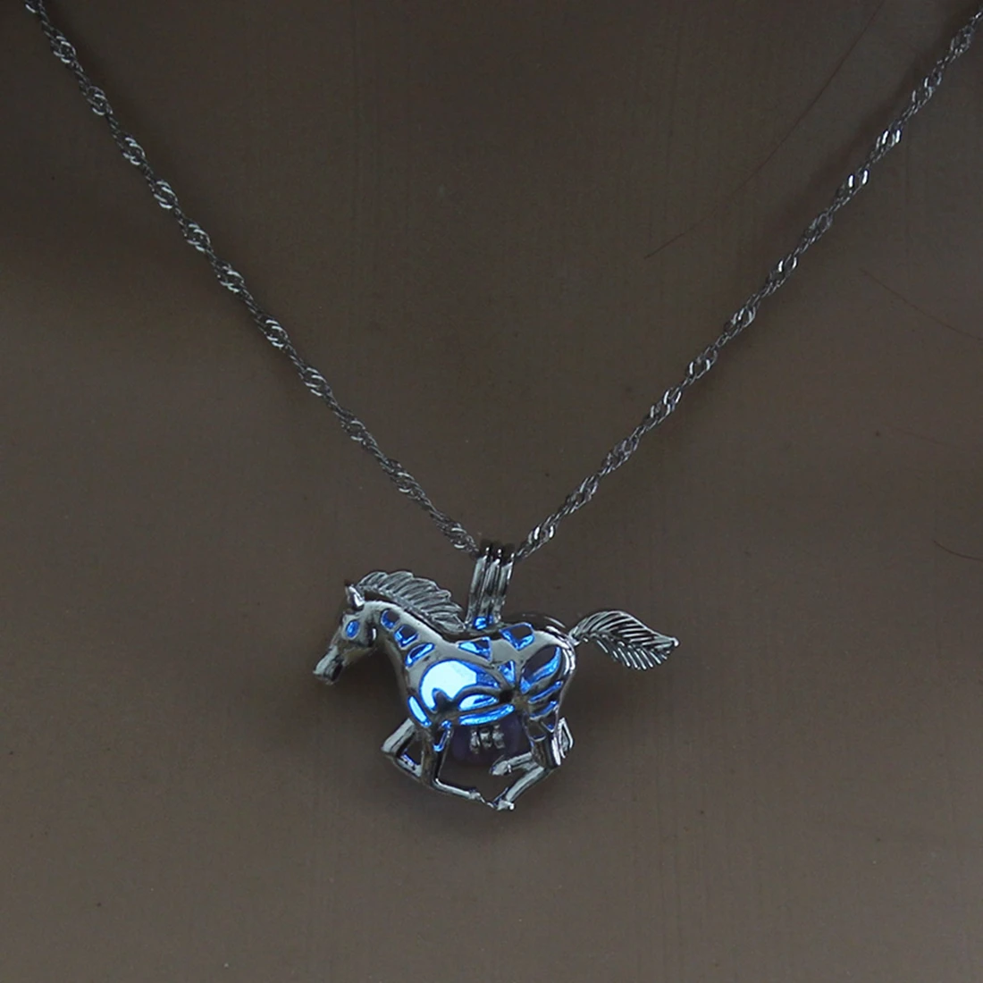 Hot Sale Running Horse Luminous Locket Pendant Necklace Glowing in the Dark Vintage Jewelry Necklace For Women Choker Hot Sale Running Horse Luminous Locket Pendant Necklace Glowing in the Dark Vintage Jewelry Necklace For Women Choker