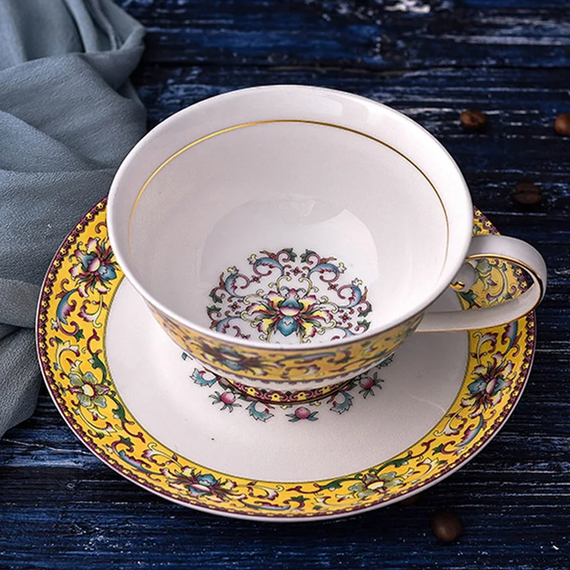 Чайный сервиз в европейском стиле, фарфоровая чашка из тонкой кости, керамические кофейные чашки в золотой оправе, фарфор для послеобеденного чая, чашка и блюдце