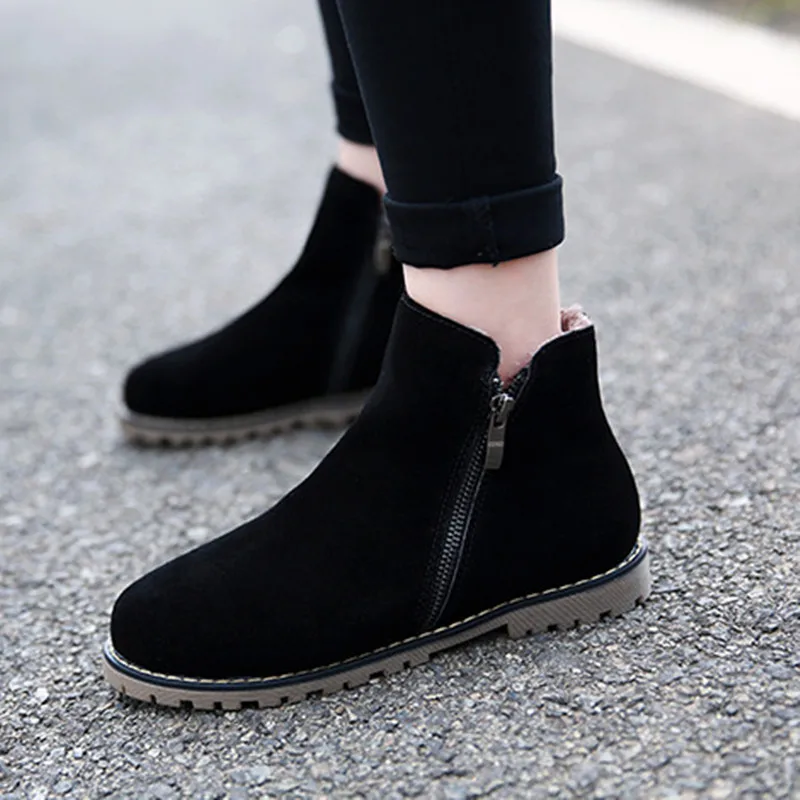 

2017 New Hot Autumn&Winter Women Geniune leather Martin Boots Zipper Casual Winter Ankle Shoes Warmth Comfortable Women's Boots