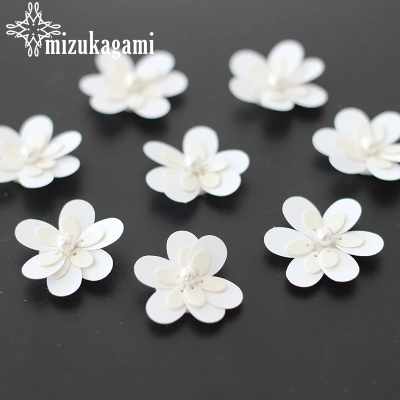 

30mm 4pcs/lot White Flowers/Jewelry Accessories/Jewelry Findings/Jewelry Making/Earrings Accessories/Flower Plastic