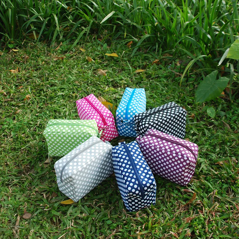 265-polka cosmetic bag (1)