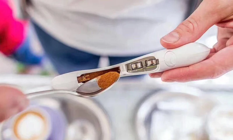 Electrical-Latte-Art-Pen-DIY-Coffee-Latte-Decorating-Seasoning-Pen-Cake-Decoration-Nozzle-Tool-Coffee-Carving-Pen-Baking-Pastry-Tools-KC1709 (8)