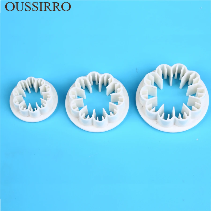 Three Pieces Of Carnation Cookie Mould Cake Mold Baking Tool Food Grade Plastic. BGMJ006 | Дом и сад