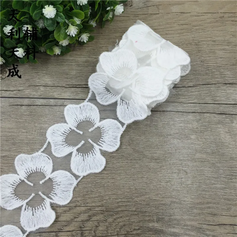 

10 Yards Daisy Flower Trapezoidal Cloth With Cotton Smbroidery Lace 5CM Lace Headwear Accessories Decal