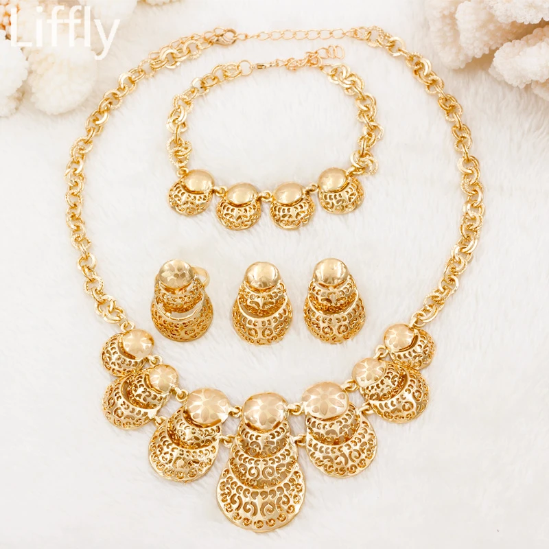 

New Retro Fashion Women 18 Gold Jewelry Sets Necklace Ring Bracelet Morocco Wedding Anniversary Commemorate Gift Accessory
