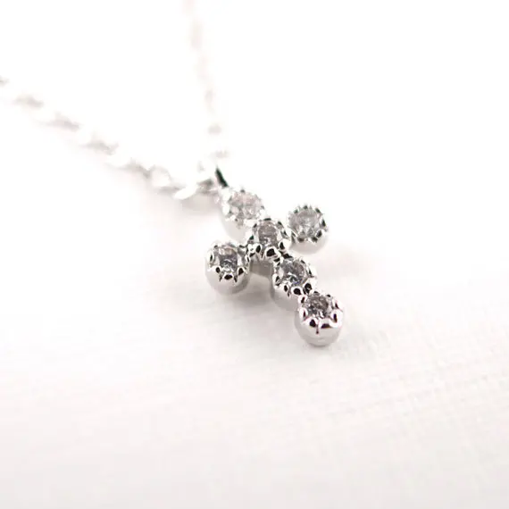 Модное женское ожерелье с украшением из драгоценных камней|jesus necklace|fashion necklacenecklace