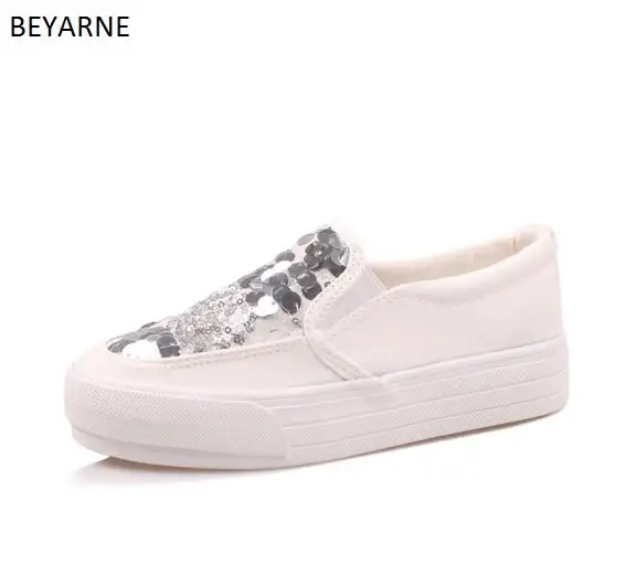 

Shoes Woman Thick Bottomed Canvas Sequined Cloth Vulcanize Shoes Ladies Lazy Shoes Happy White Flat Korean Casual shoes