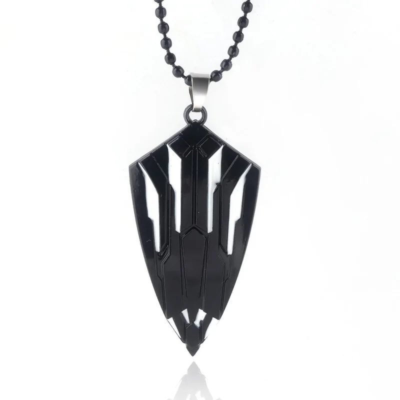 

Black Panther T'Challa Claw Shield Necklaces Pendants Avengers 3 Captain America Weapon model Choker Necklace for Men Jewelry