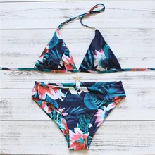 Новый 2017 Новый Стиль Hot Bikinis Женщины Сексуальный Повязку Push up Комплект Бикини Красный Тонкий Купальники Старинные Купальник Biquini