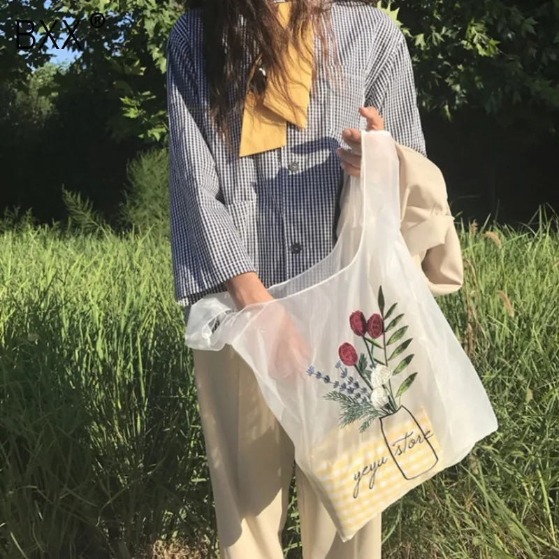 

[BXX] 2019 Spring Summer Temperament Green Spliced Flower Embroidery High Capacity Double Handles Mesh Handbag LM408