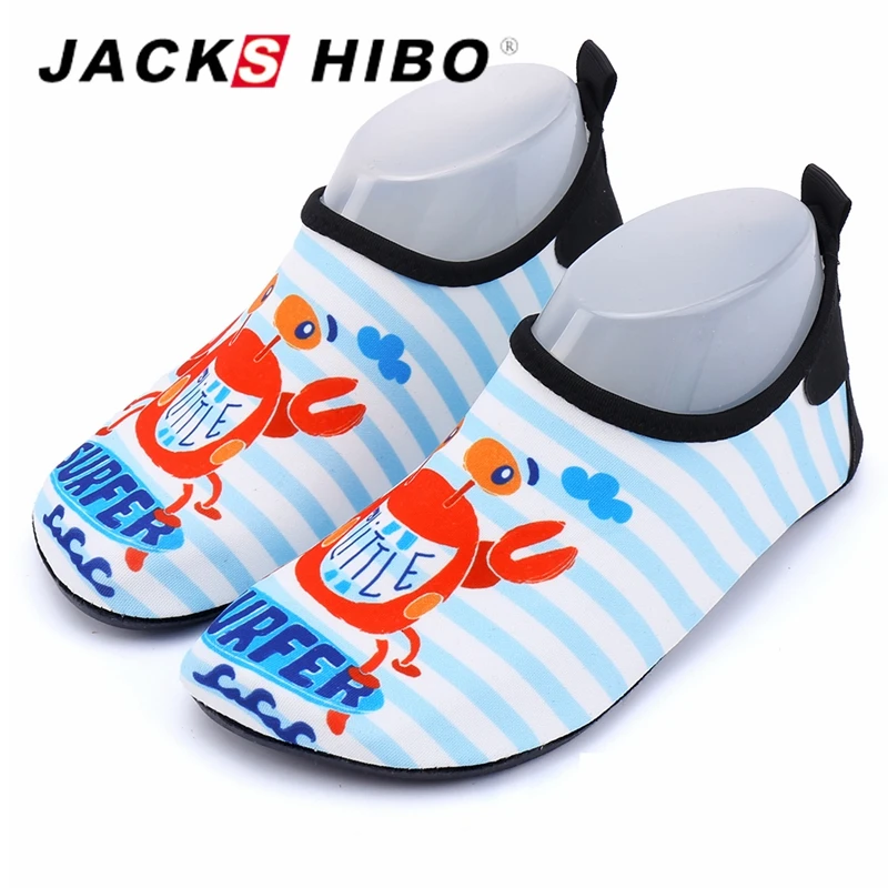 sapato infantil para piscina