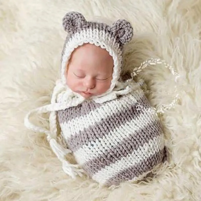 

Baby Envelopes For Photo Booth Newborn Baby Knitted Photography Props Sleeping Bag Handmade Sleeping Bag Hat Cocoon Photo PropX