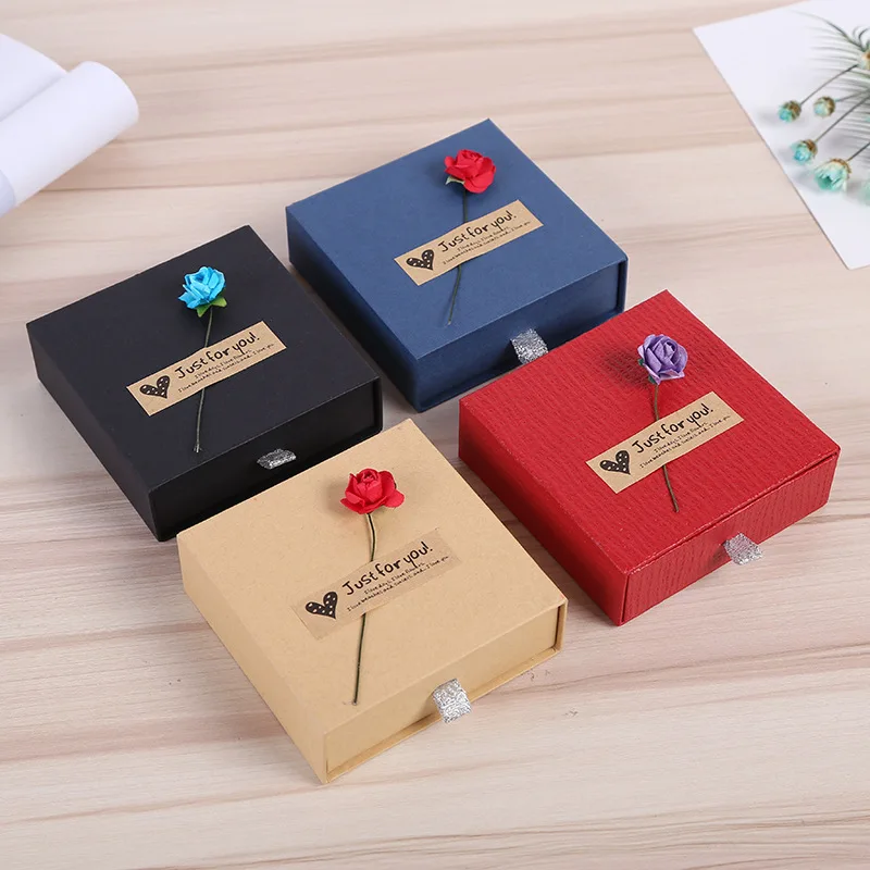 Четыре цвета крафт-бумаги ящик коробки ювелирных изделий с губкой ожерелье кулон браслет коробка роза цветок ювелирных изделий дисплей