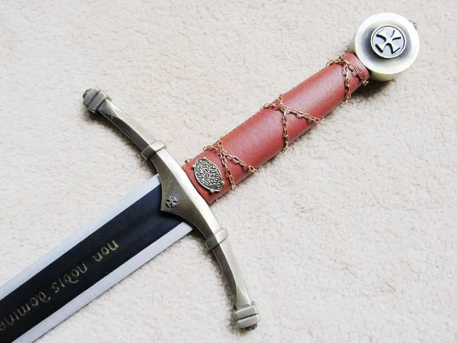 S0172 DELUXE NON NOBIS KNIGHT TEMPLAR ACCOLADE CLAYMORE SWORD W/ WALL MOUNT 44
