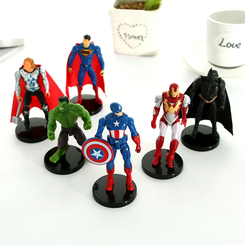 

Avengers Doll Car Gift Doll Doll Cartoon Toy Cake Decoration Ornaments with Base