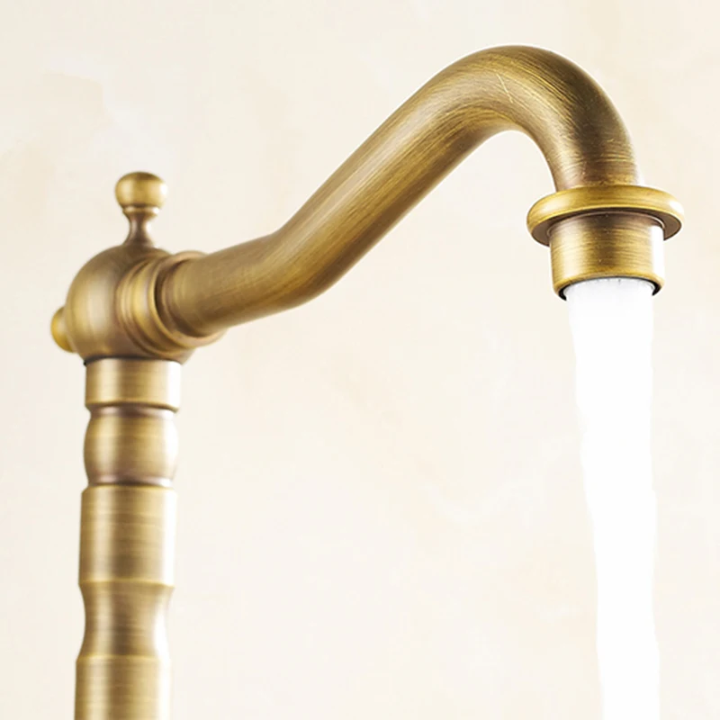 Modern-European-Antique-Brass-Bathroom-Sink-Faucet-Pastoral-Single-Handle-360-Degree-Rotating-Mixer-Tap (3)