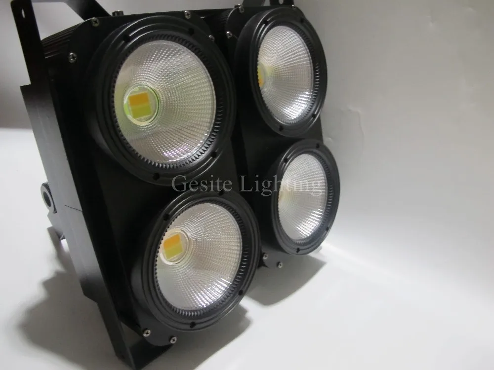 Profissional de Iluminação de Luz 4x100 w Dmx512 Led Audiência Blinder Luz 4 Olhos Branco Quente e frio Branco e 2em1 dj Stage 5 4x100 W DMX512 Led Audiência Blinder Luz