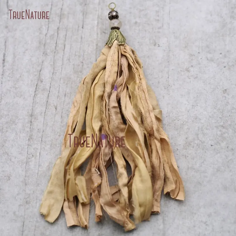 20171206-PM8974- Electroplating Bronze Color Papaya Whip Sari Silk Tassel Pendant_3