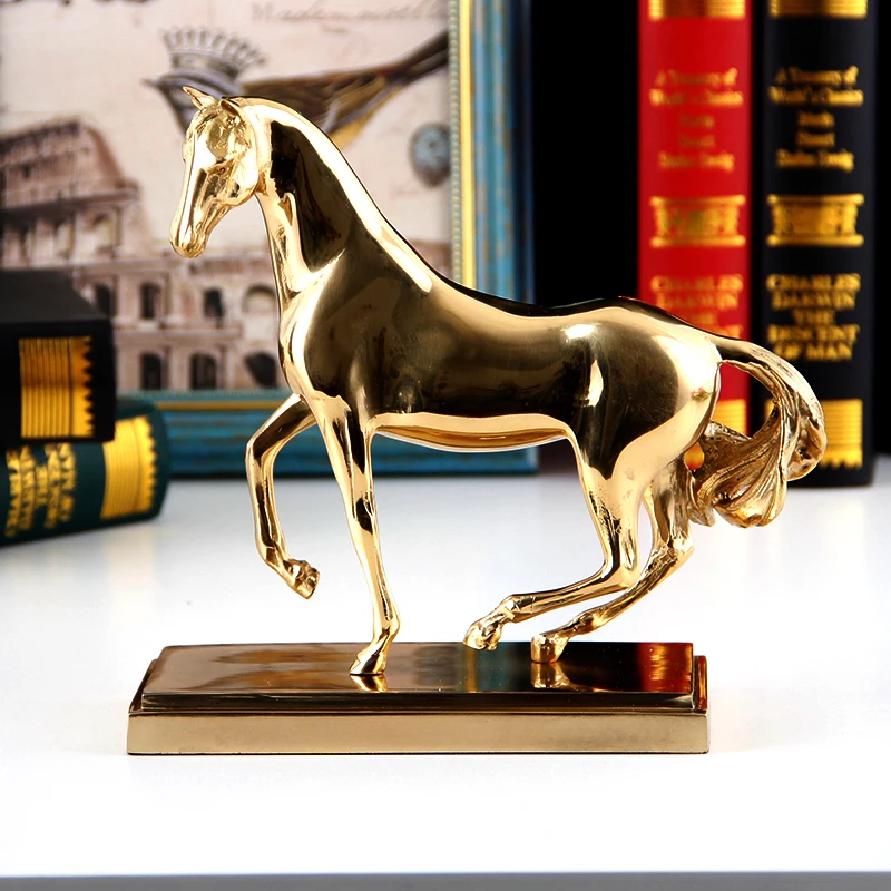 Creative Home Golden Copper Horse Decor Abstract Metal Horse Success Decor Figurine Decorative Metal Statue Best Xmas Gift