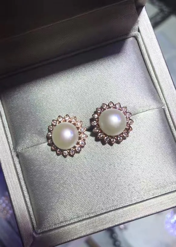 

S925 sterling silver inlaid with natural freshwater pearls micro - Ear Studs