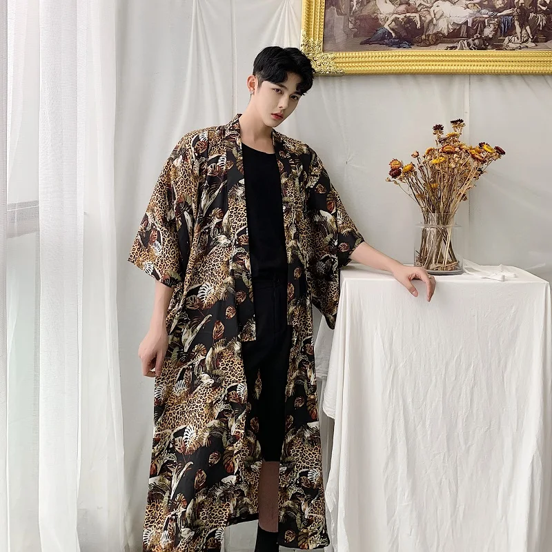 

Men Summer Short Sleeve Loose Casual Leopard Long Cardigan Trench Coat Male Women Streetwear Hip Hop Kimono Jacket Overcoats