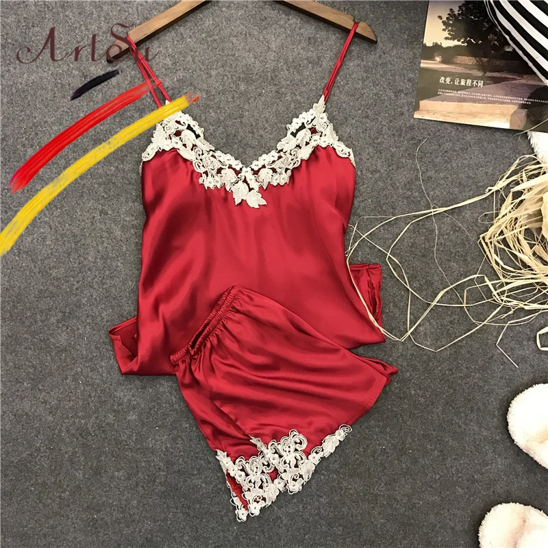 Арцу цветочный Вышивка Cami Top и шорты для женщин Атлас пижамный комплект для спагетти ремень без рукавов Летние пижама, одежда для сна