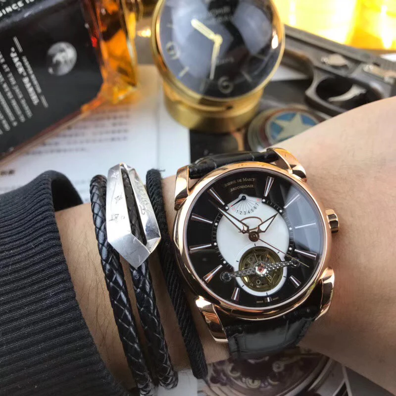 

Mens Watches Top Brand Runway Luxury European Design Automatic Mechanical Watch S0762