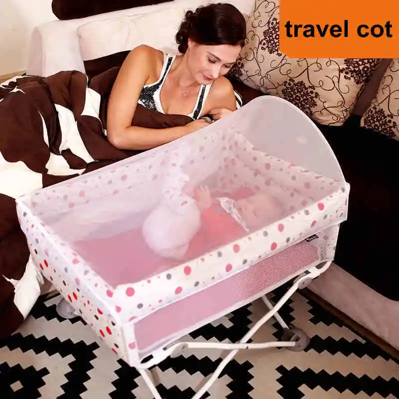 travel cot to take on plane