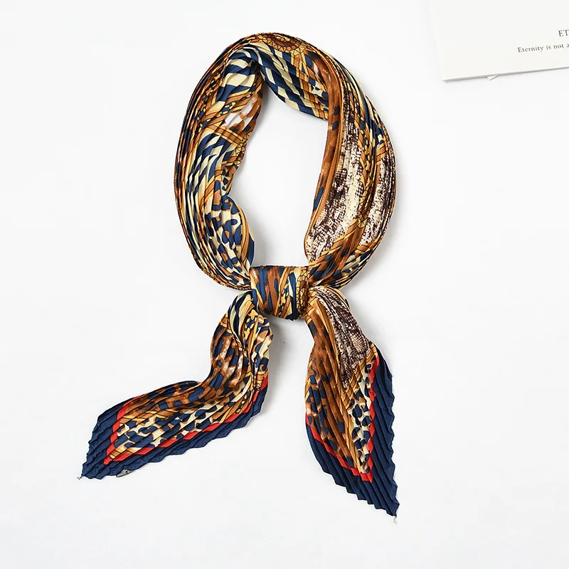Горячая квадратная морщинка маленький шелковый шейный шарф для женщин мнущийся шейный платок с плиссированным принтом женская Бандана Платок - Цвет: 174