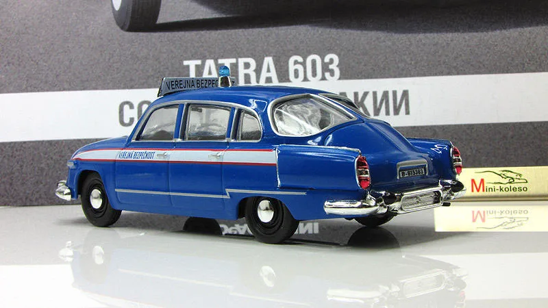 1/43 Чешский де Татра 603 такси Сборная модель из сплава игрушки с литым корпусом автомобиля