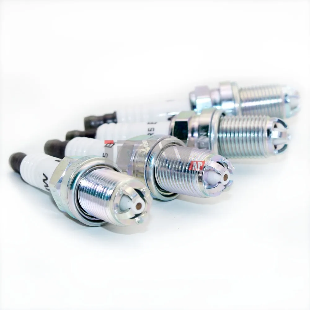 4 шт./лот BKR6EQUP 12 0 037 607 Свеча зажигания двигателя 12120037607 3199 для B MW E34 E36 E39 E46 Z3|plug