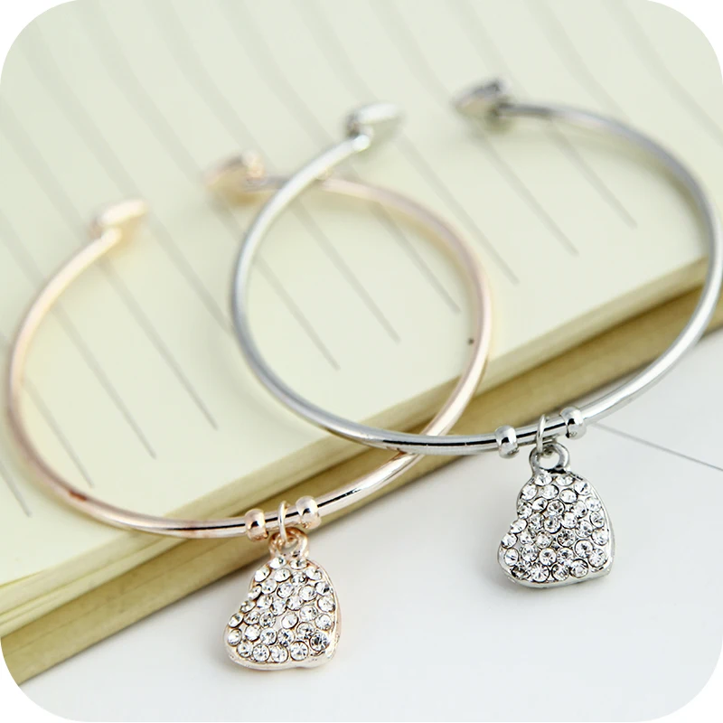 

Full Rhinestones Peach Heart Hollow Carved Bracelets C561 C562