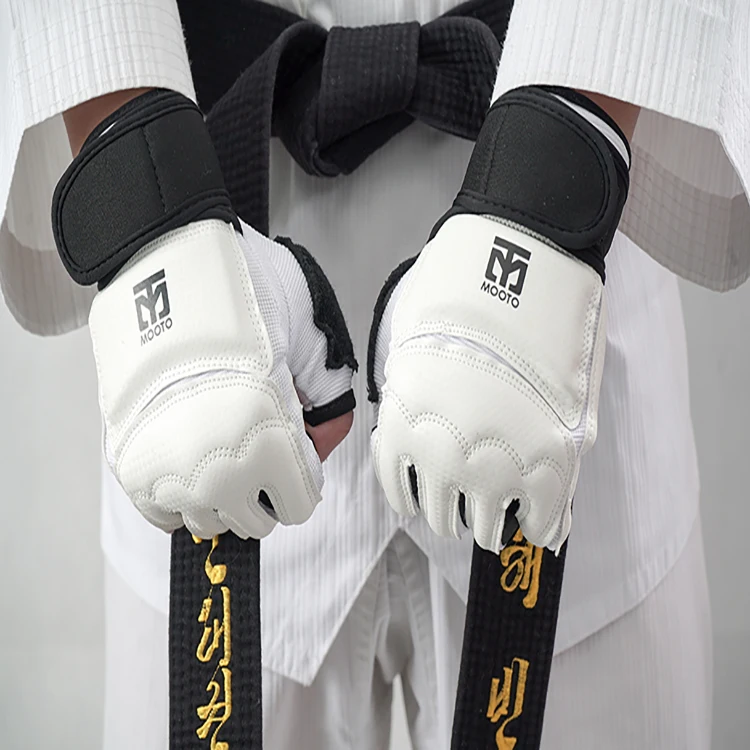 MOOTO Taekwondo Hand Gloves WTF Approved Men Women Kids Karate Fighting