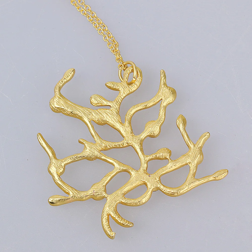 Cosplay New Movie Beauty And The Beast Rose Tree Pendant Necklace Prop Handmade Halloween Party (3)