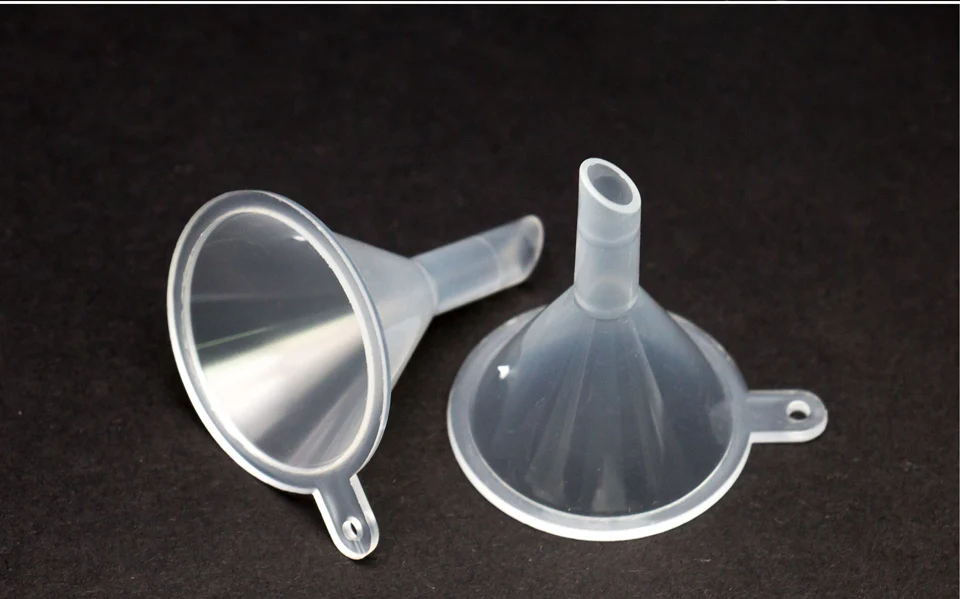 Bottle-&-Funnel-01_02