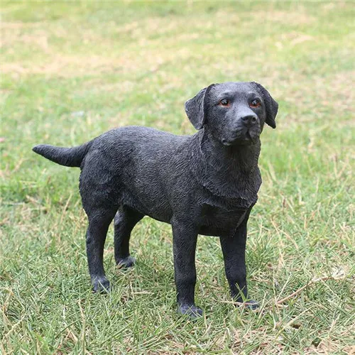 

Hand Painted Vivid Resin Animal Craft Dog Black Labrador Resin Dog Figurines Resin Animal Statues for Home & Garden Decorations
