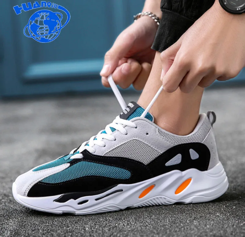 

HUANQIU 2018 dad Men shoes kanye west fashion mesh light breathable men casual shoes men sneakers zapatos ZLL258