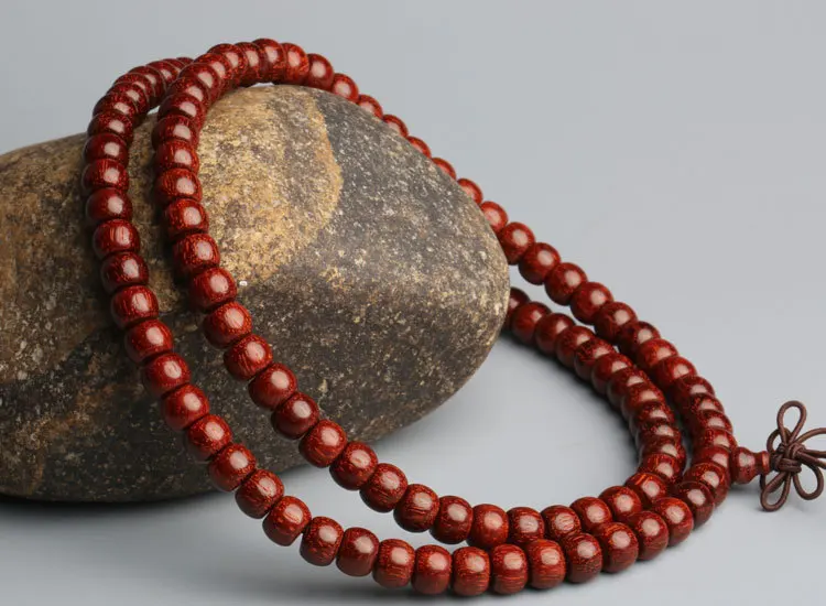 

6x8mm Tibetan Buddhism 108 Indian Lobular Red Sandalwood Bead Mala Necklace