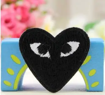 5pcs Lot 2016 Diy Patches Comme Des Garcons Patch Embroidery Cdg Play Logo Patches Clothes Iron On Appliques Iron On Applique Iron Onpatch Comme Des Garcons Aliexpress