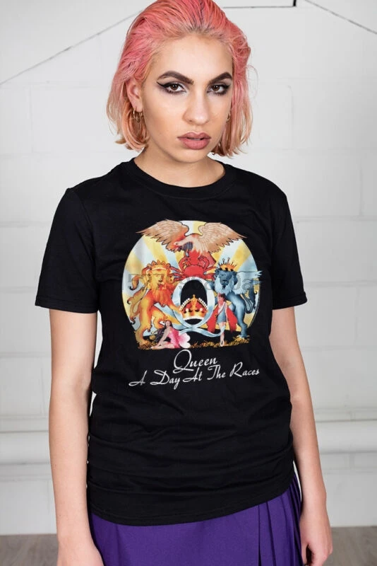 day queen tee