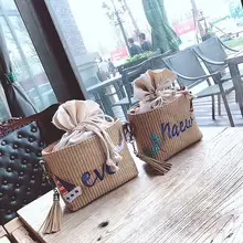Drawstring Summer Style Handbags Bohemian Boho Tassel Straw Bag Famous Designer Brands High Quality Casual Letter Messenger Bag