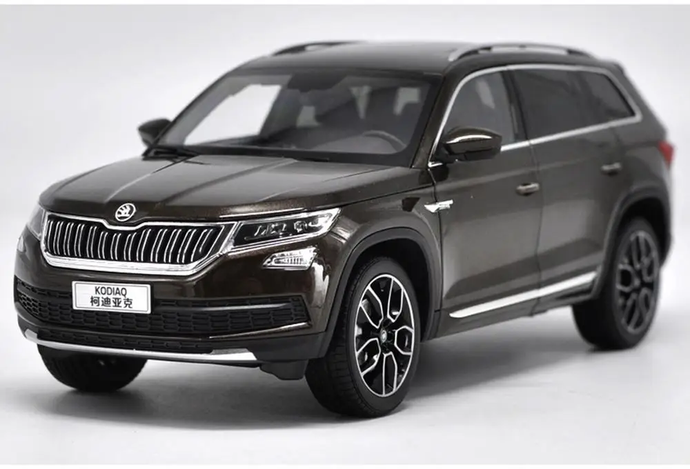Коллекция коллекционных игрушечных моделей автомобилей 1/18 VW Volkswagen Skoda KODIAQ SUV