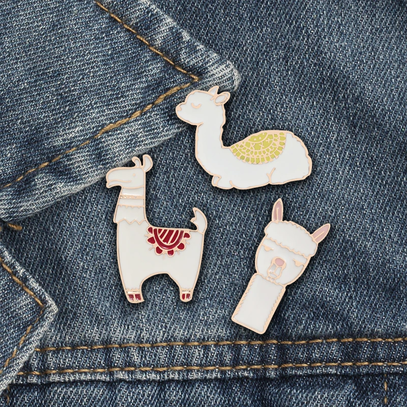 

Kawaii Cartoon Animal Brooch Pins Alpaca Sheep Cute Badge Enamel Pin Kids Gift Sweater Lapel Bag Decoration Girl Woman Jewelry